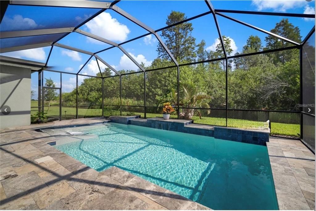For Sale: $999,999 (5 beds, 4 baths, 4361 Square Feet)