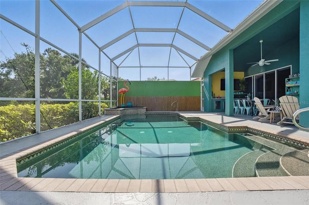 En Venta: $625,000 (3 camas, 2 baños, 2465 Pies cuadrados)