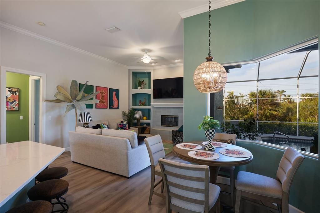 En Venta: $625,000 (3 camas, 2 baños, 2465 Pies cuadrados)