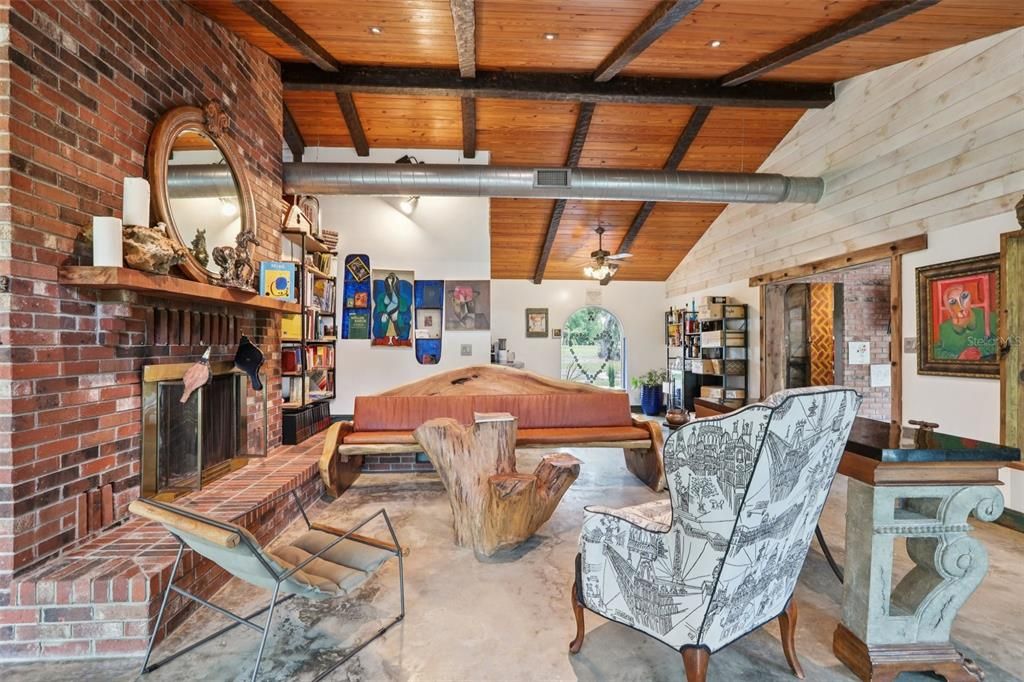 На продажу: $1,295,000 (4 спален, 2 ванн, 2619 Квадратных фут)