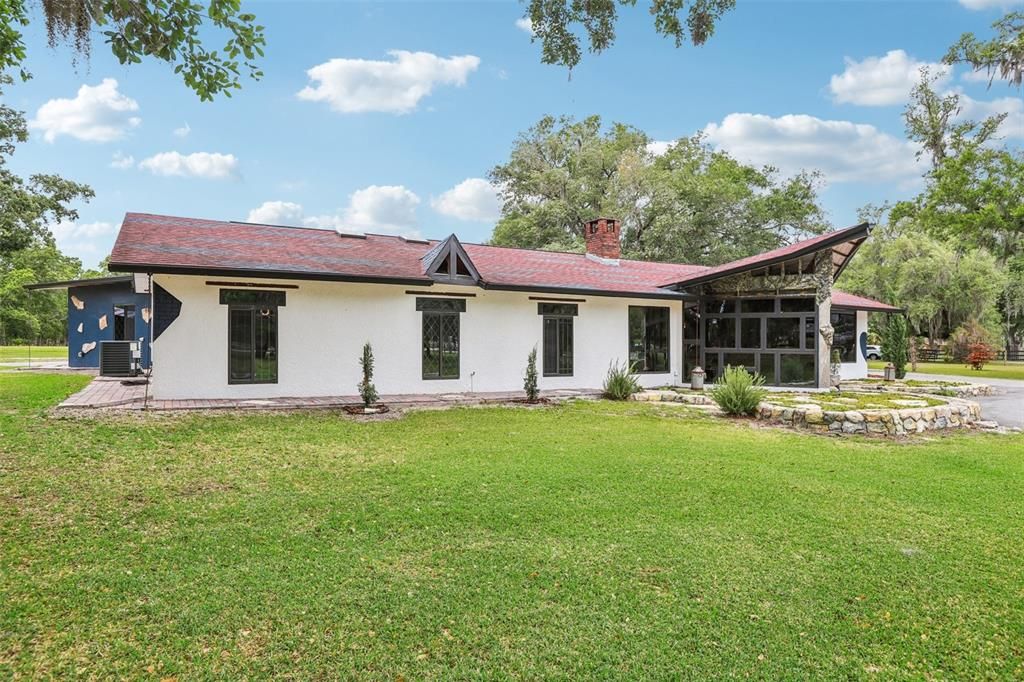 На продажу: $1,295,000 (4 спален, 2 ванн, 2619 Квадратных фут)
