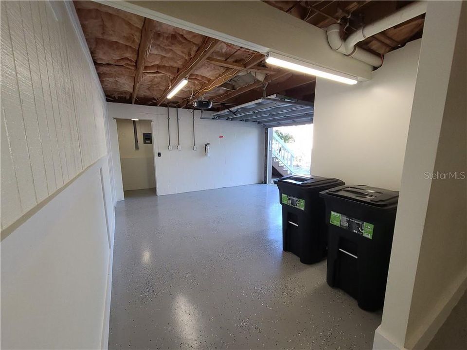 For Rent: $1,800 (2 beds, 2 baths, 1160 Square Feet)