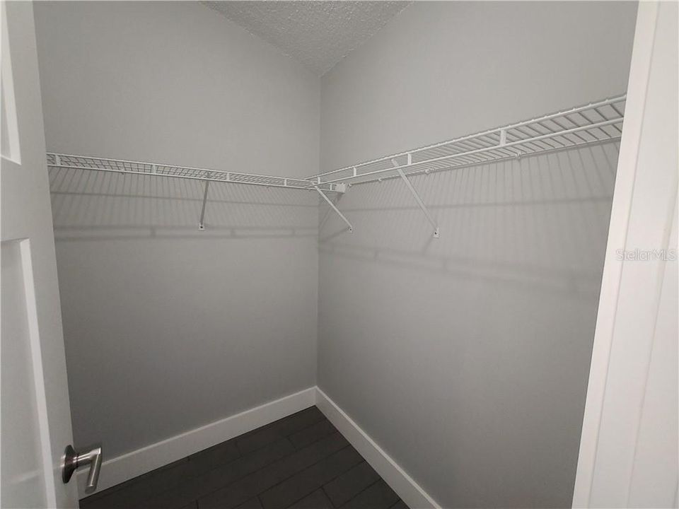 For Rent: $1,800 (2 beds, 2 baths, 1160 Square Feet)
