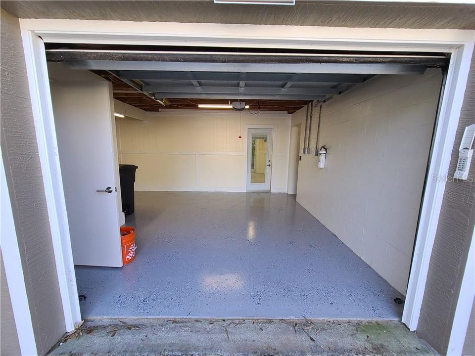 For Rent: $1,800 (2 beds, 2 baths, 1160 Square Feet)