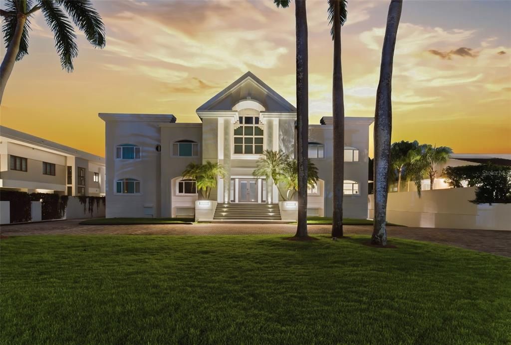 En Venta: $8,500,000 (8 camas, 7 baños, 9500 Pies cuadrados)