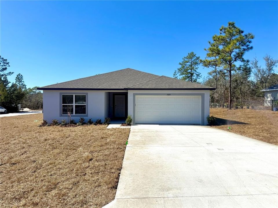 Recently Sold: $289,700 (4 beds, 2 baths, 1876 Square Feet)