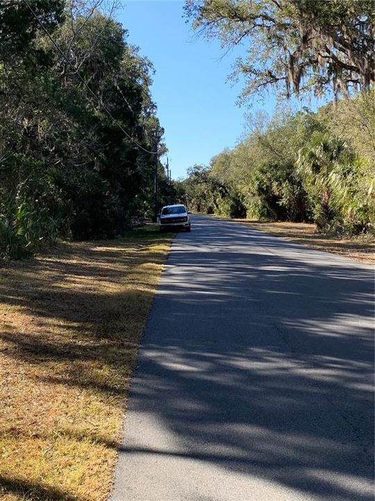 En Venta: $80,000 (1.27 acres)