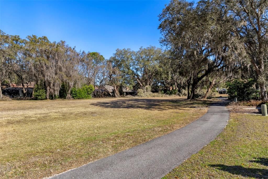 For Sale: $178,000 (2 beds, 2 baths, 1160 Square Feet)