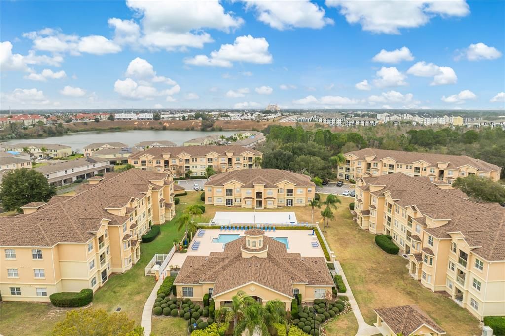 На продажу: $189,900 (2 спален, 2 ванн, 1261 Квадратных фут)