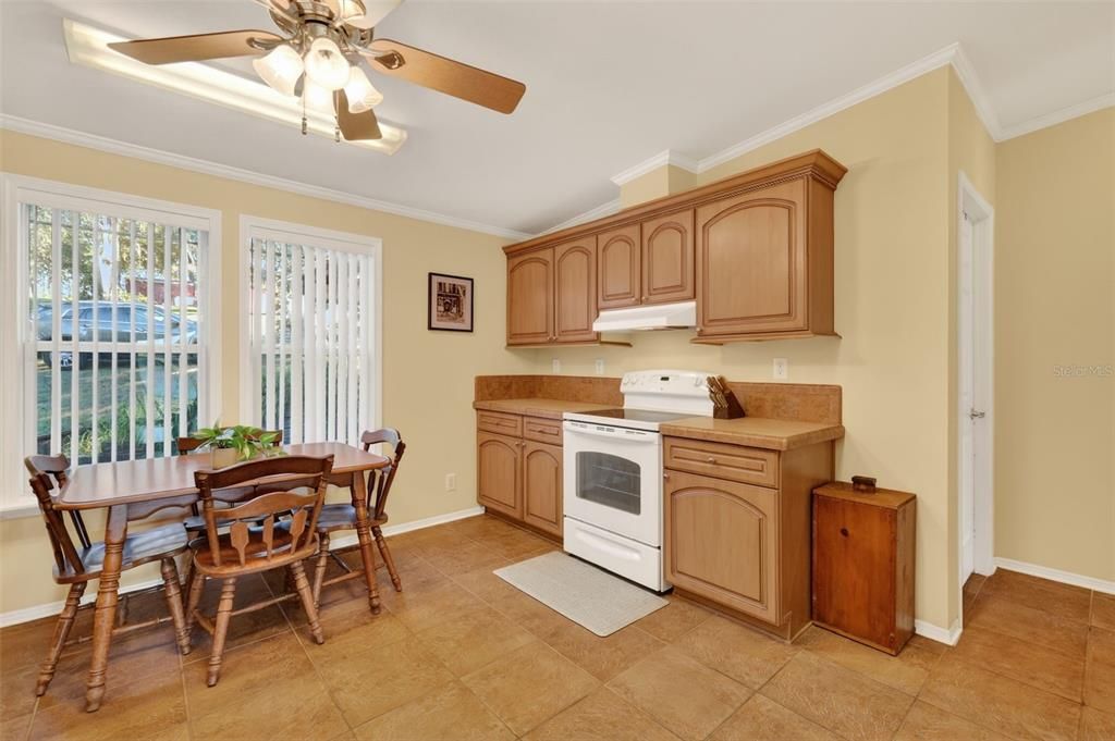 En Venta: $424,900 (3 camas, 2 baños, 1730 Pies cuadrados)