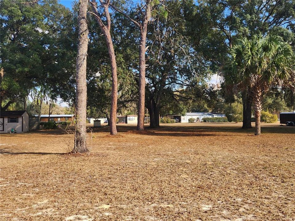 На продажу: $7,500 (0.18 acres)