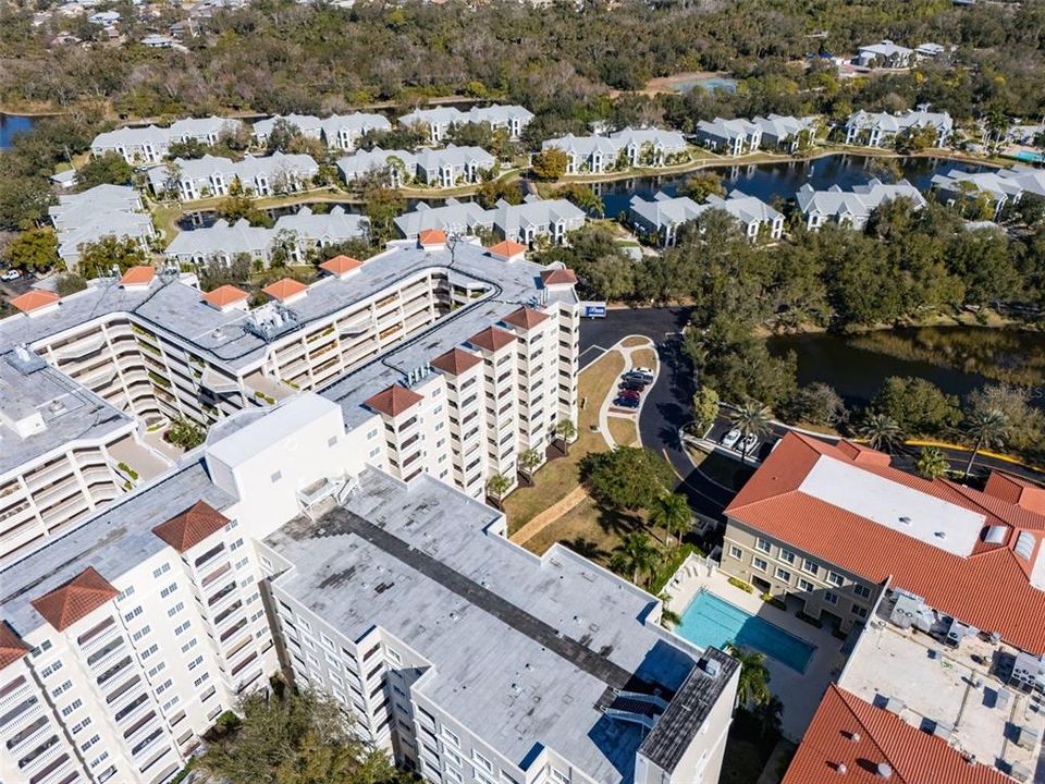 Под контрактом: $170,000 (1 спален, 1 ванн, 996 Квадратных фут)