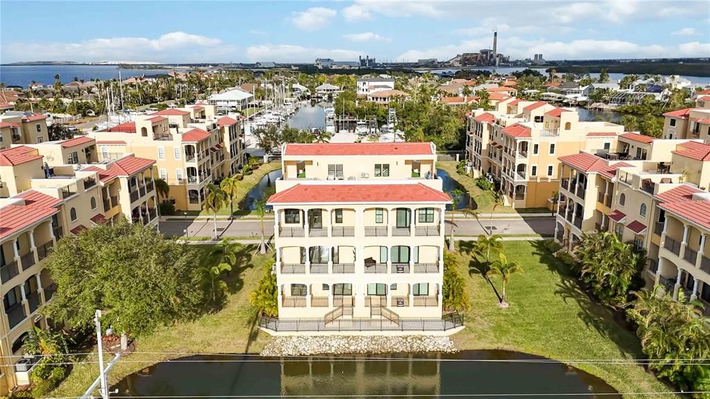 На продажу: $749,000 (4 спален, 2 ванн, 2811 Квадратных фут)