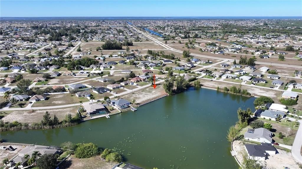 На продажу: $75,000 (0.24 acres)