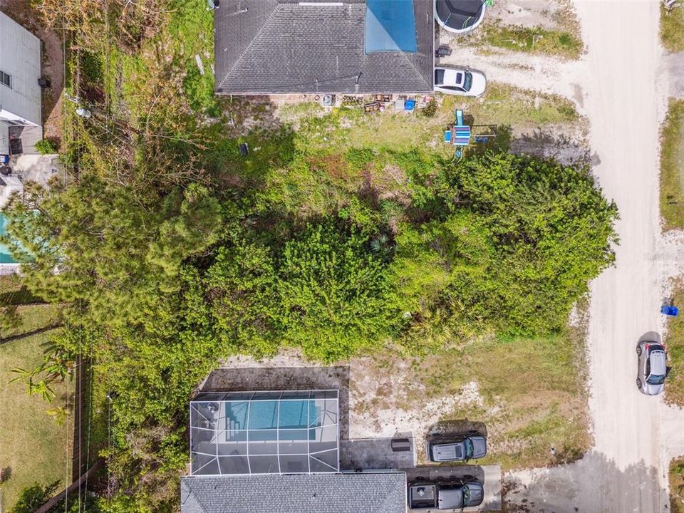 待售: $39,000 (0.11 acres)