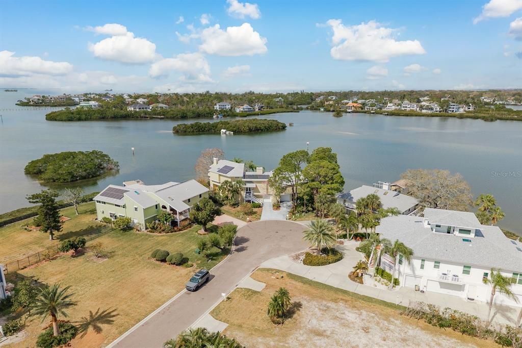 En Venta: $2,195,000 (4 camas, 4 baños, 4214 Pies cuadrados)