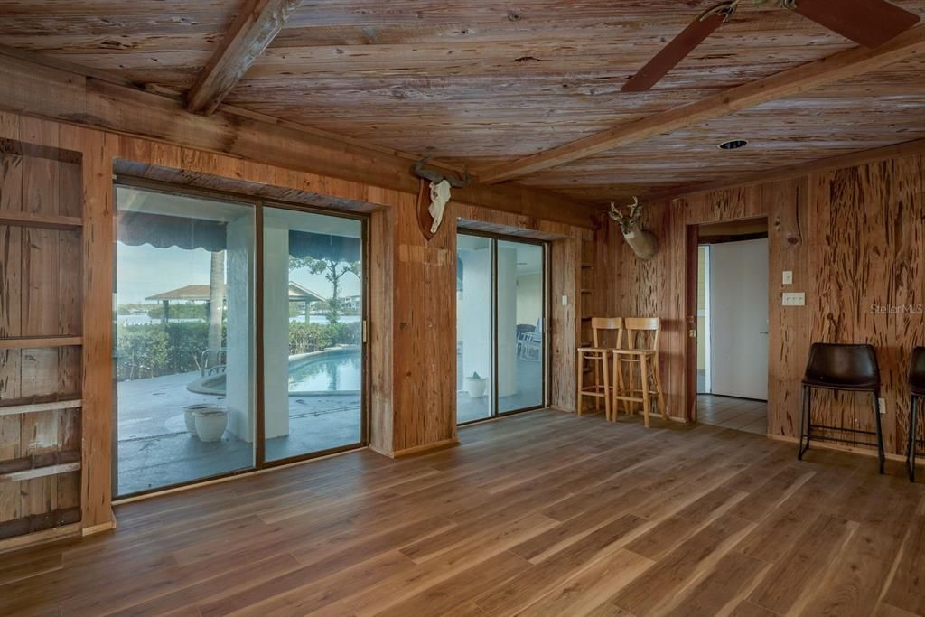 En Venta: $2,195,000 (4 camas, 4 baños, 4214 Pies cuadrados)