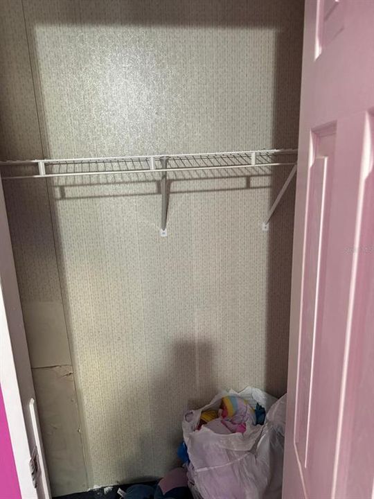 На продажу: $95,000 (2 спален, 2 ванн, 840 Квадратных фут)