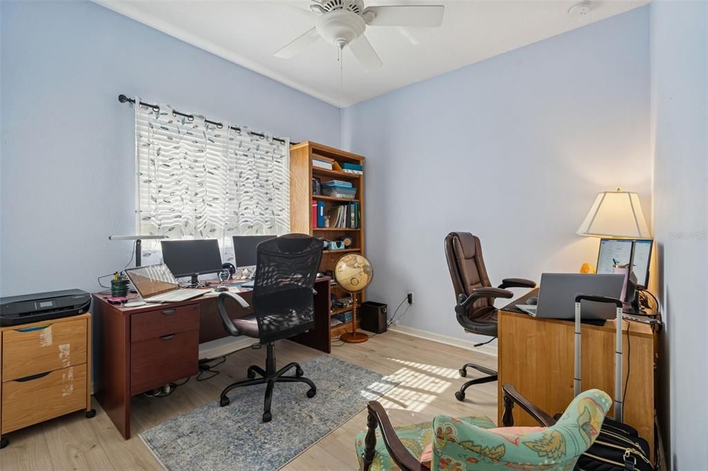 For Sale: $595,000 (5 beds, 3 baths, 2505 Square Feet)