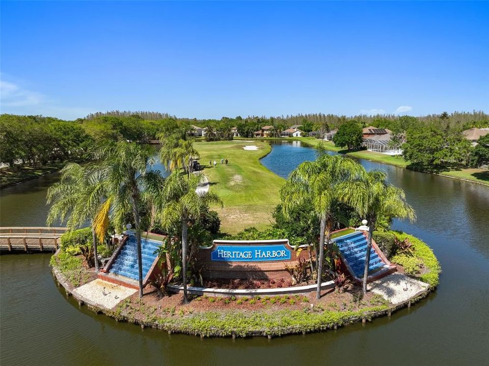 For Sale: $595,000 (5 beds, 3 baths, 2505 Square Feet)