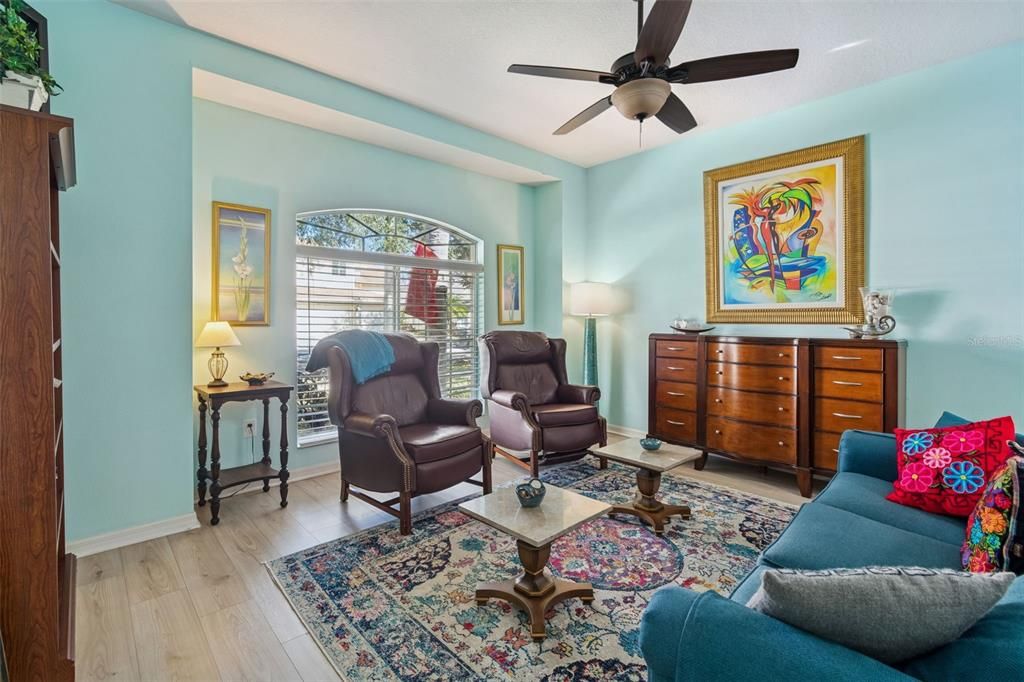 For Sale: $595,000 (5 beds, 3 baths, 2505 Square Feet)