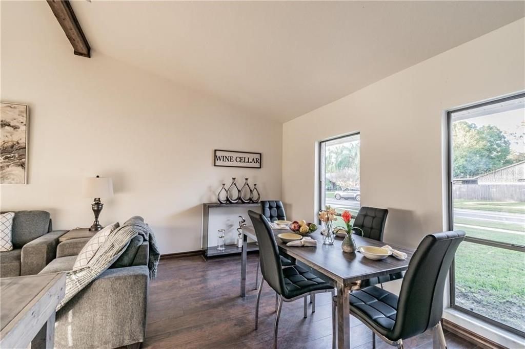 For Sale: $519,000 (4 beds, 2 baths, 1733 Square Feet)