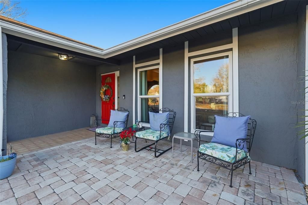 For Sale: $519,000 (4 beds, 2 baths, 1733 Square Feet)