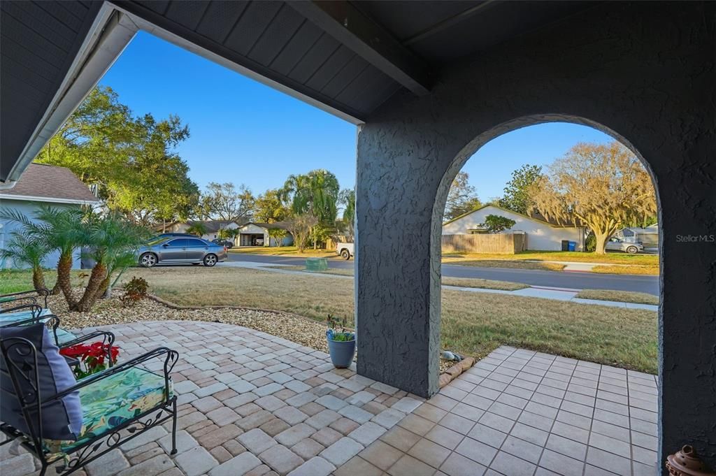 For Sale: $519,000 (4 beds, 2 baths, 1733 Square Feet)