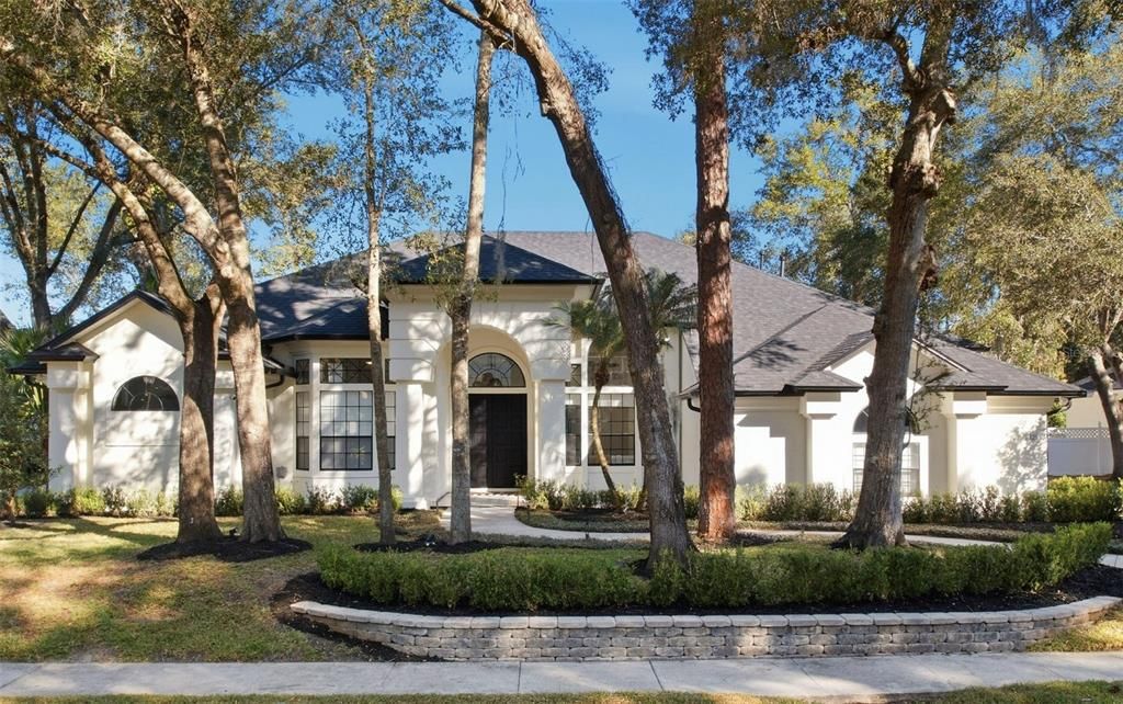 For Sale: $899,900 (3 beds, 3 baths, 2806 Square Feet)