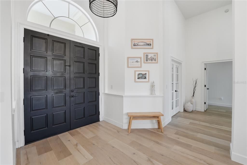 For Sale: $899,900 (3 beds, 3 baths, 2806 Square Feet)