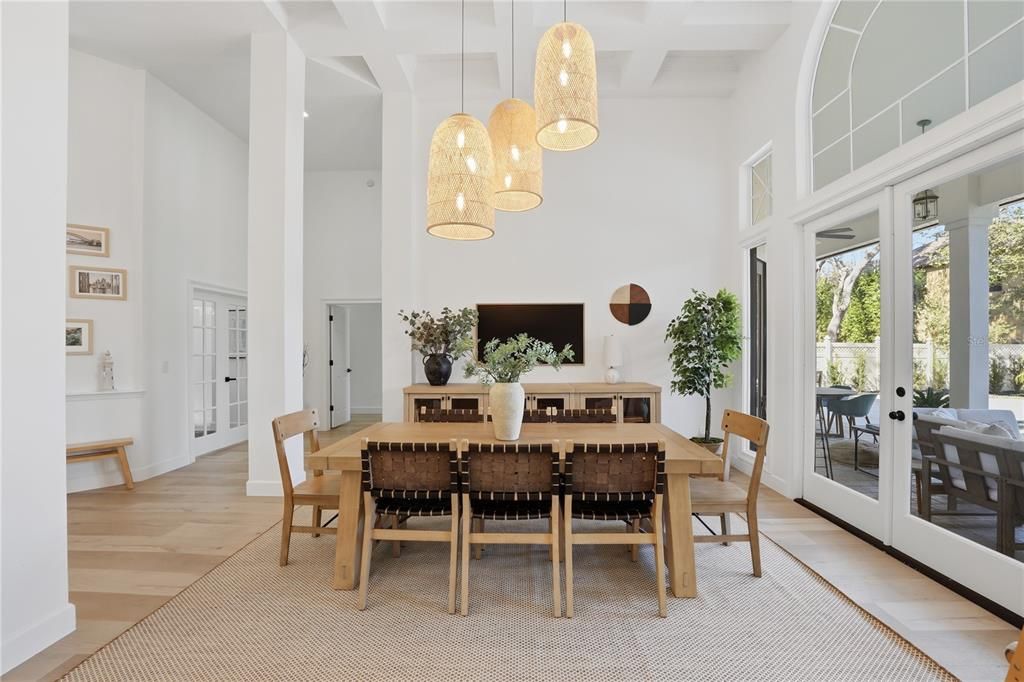 For Sale: $899,900 (3 beds, 3 baths, 2806 Square Feet)