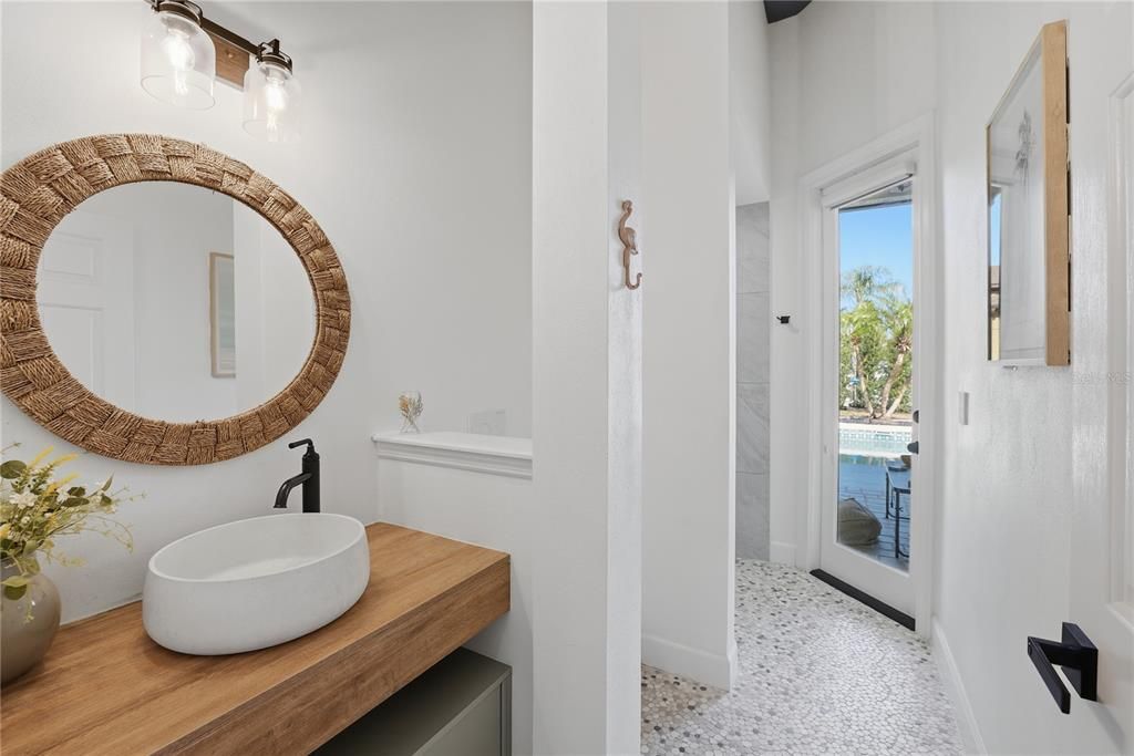 For Sale: $899,900 (3 beds, 3 baths, 2806 Square Feet)