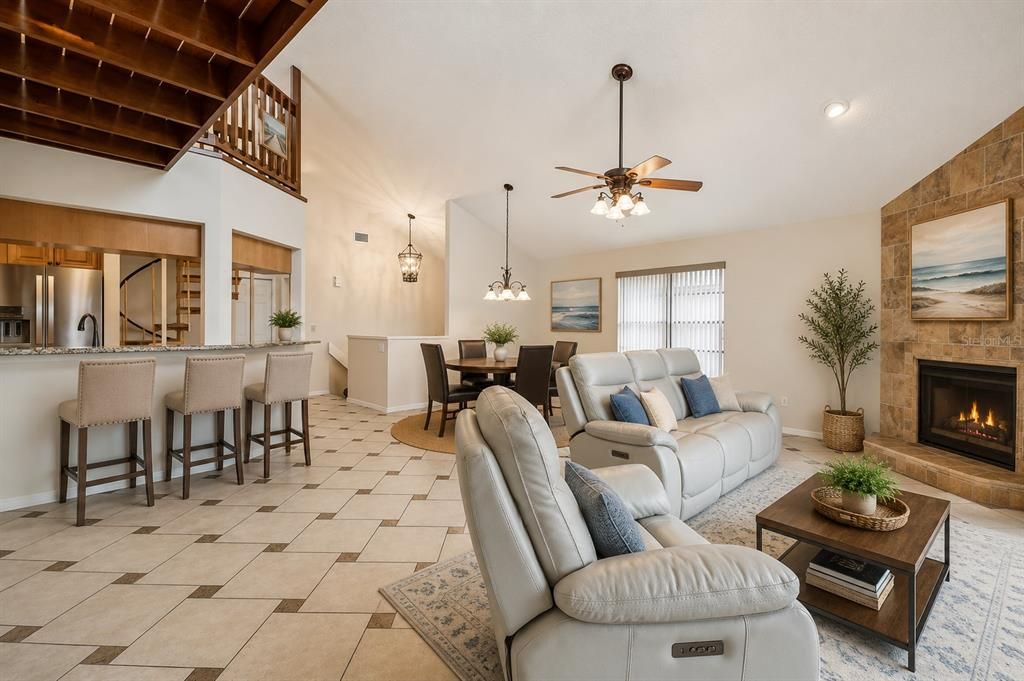 Active With Contract: $799,000 (4 beds, 3 baths, 2294 Square Feet)