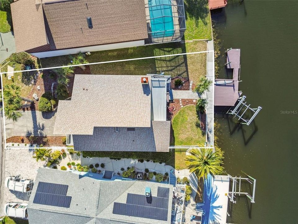 Active With Contract: $799,000 (4 beds, 3 baths, 2294 Square Feet)