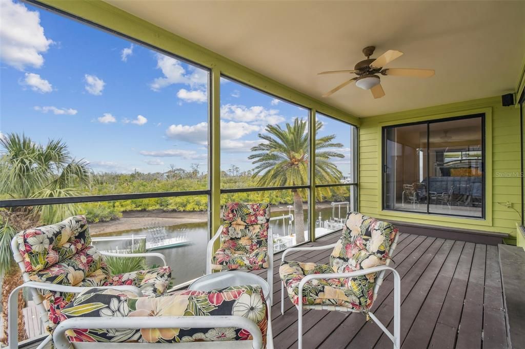 Active With Contract: $799,000 (4 beds, 3 baths, 2294 Square Feet)