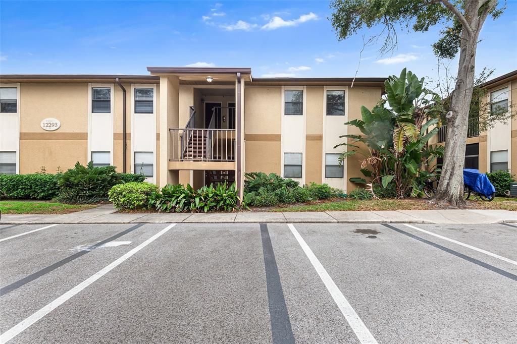 Recently Sold: $189,975 (3 beds, 2 baths, 1138 Square Feet)