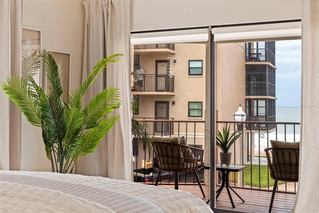 En Venta: $1,550,000 (4 camas, 4 baños, 1986 Pies cuadrados)