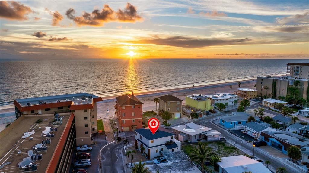 En Venta: $1,550,000 (4 camas, 4 baños, 1986 Pies cuadrados)