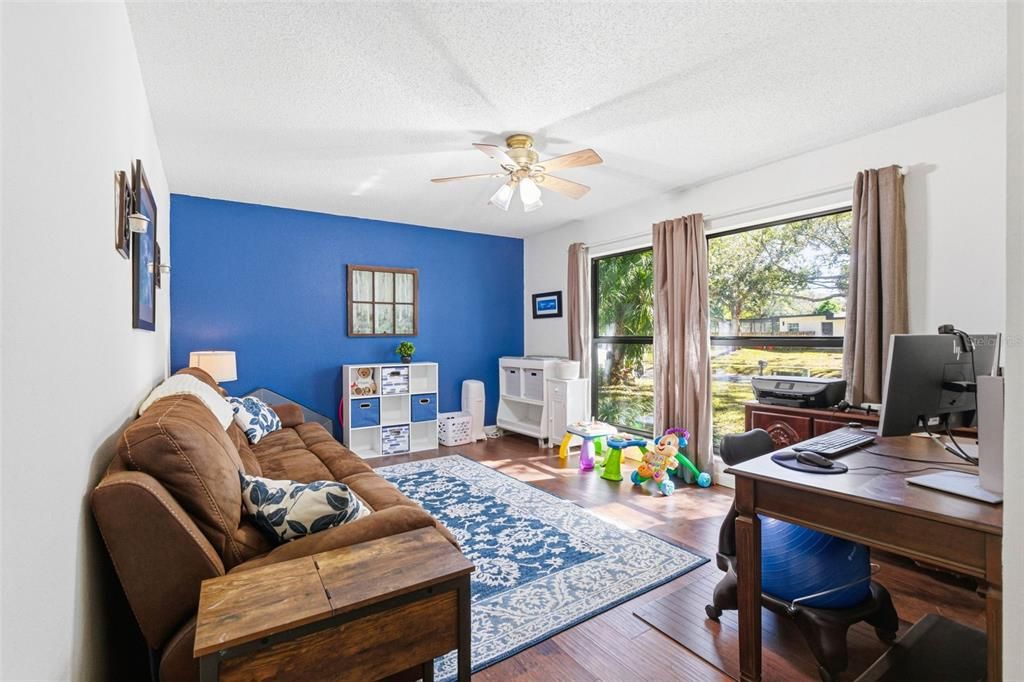 Active With Contract: $699,000 (4 beds, 3 baths, 2936 Square Feet)