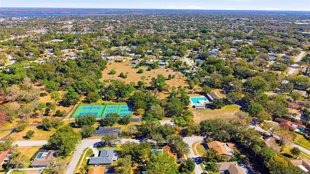Active With Contract: $699,000 (4 beds, 3 baths, 2936 Square Feet)