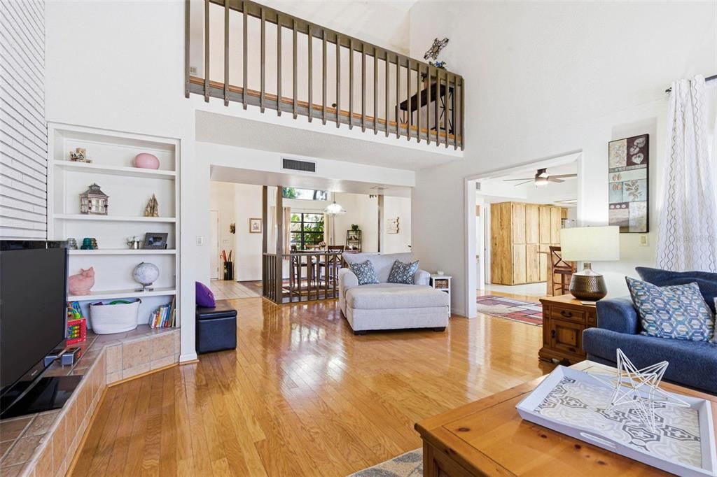 Active With Contract: $699,000 (4 beds, 3 baths, 2936 Square Feet)