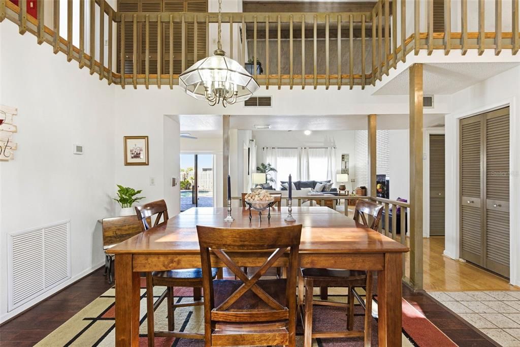 Active With Contract: $699,000 (4 beds, 3 baths, 2936 Square Feet)