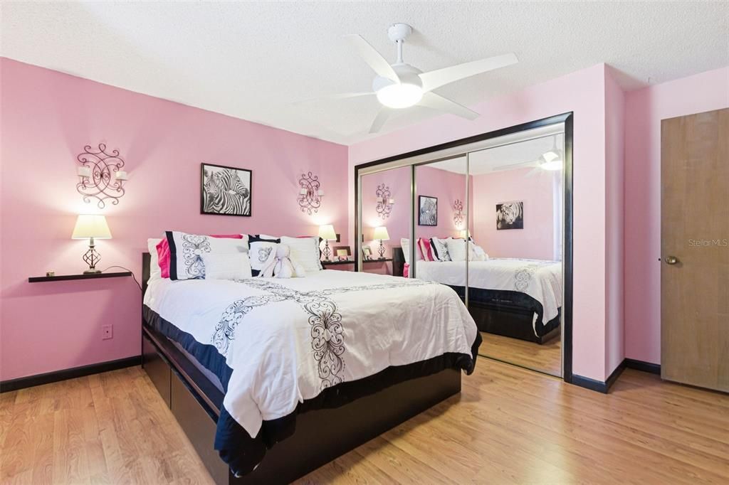Active With Contract: $699,000 (4 beds, 3 baths, 2936 Square Feet)