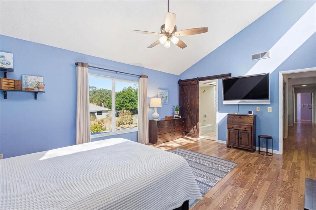 Active With Contract: $699,000 (4 beds, 3 baths, 2936 Square Feet)