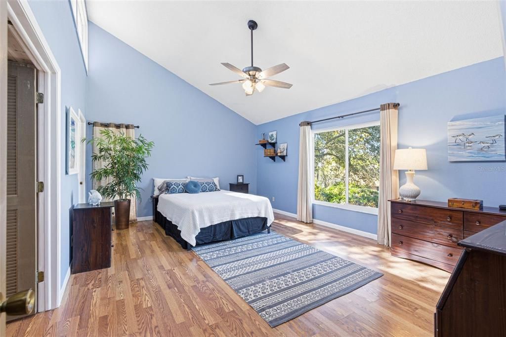 Active With Contract: $699,000 (4 beds, 3 baths, 2936 Square Feet)