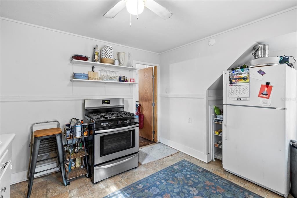 For Sale: $325,000 (3 beds, 0 baths, 1475 Square Feet)