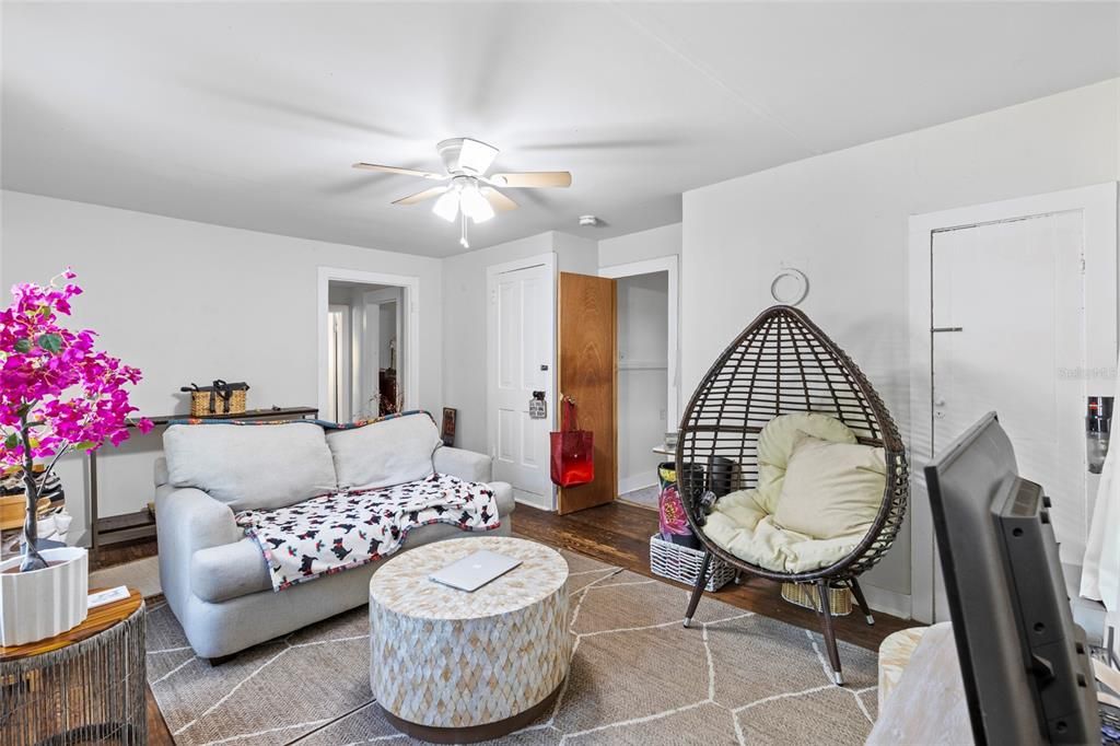 For Sale: $325,000 (3 beds, 0 baths, 1475 Square Feet)