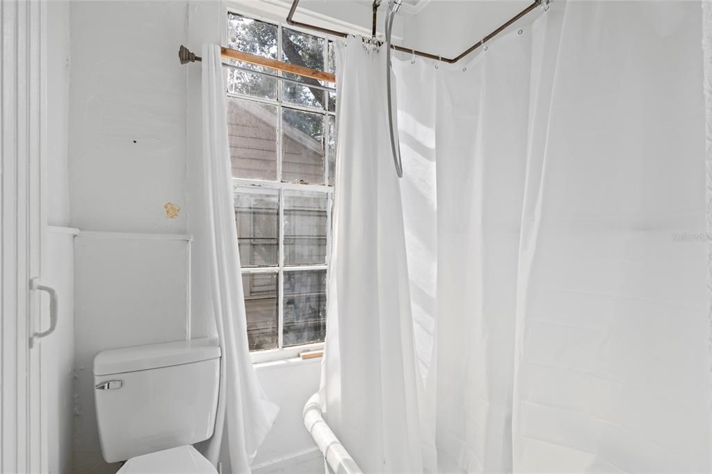 For Sale: $325,000 (3 beds, 0 baths, 1475 Square Feet)