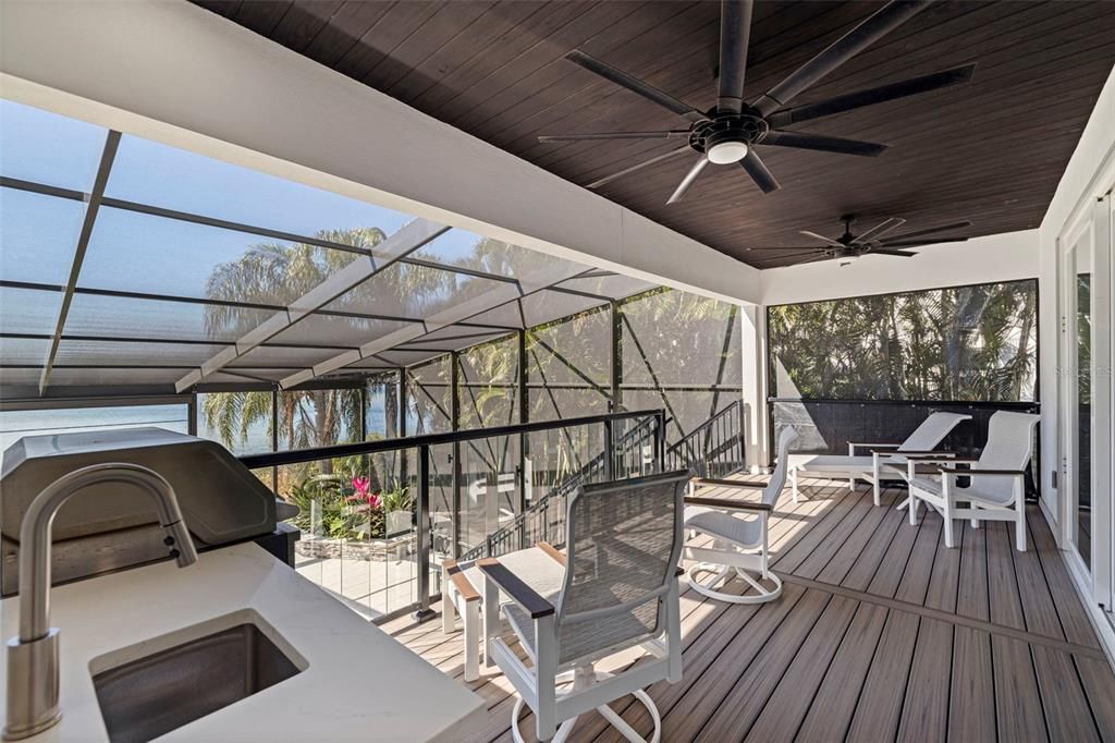For Sale: $4,395,000 (6 beds, 5 baths, 5186 Square Feet)