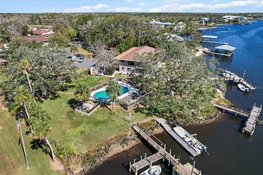 En Venta: $334,000 (2 camas, 2 baños, 1200 Pies cuadrados)